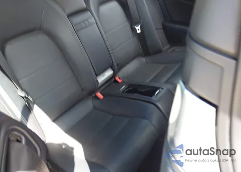 2015 Mercedes-Benz E 400 z USA, uszkodzony, nr VIN WDDKK6FF9FF305686